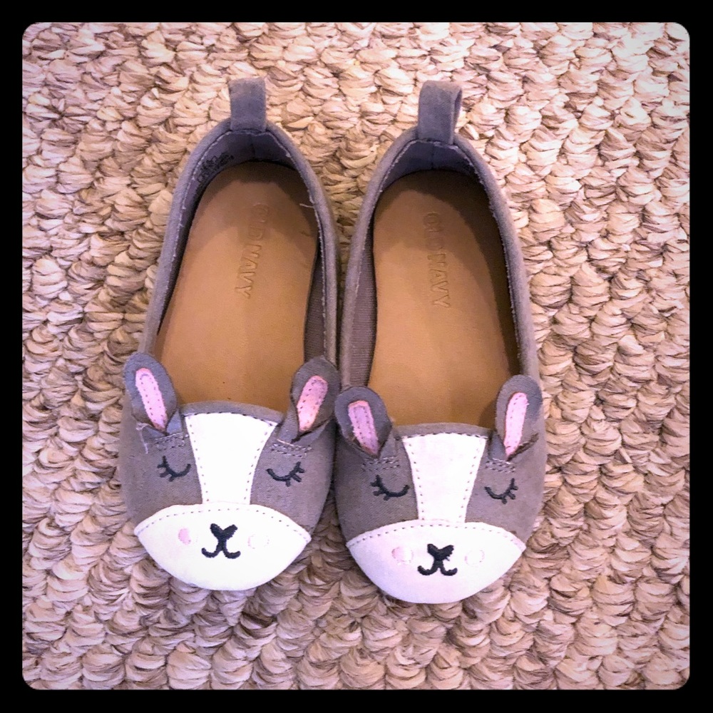 Toddler flats,  size 5